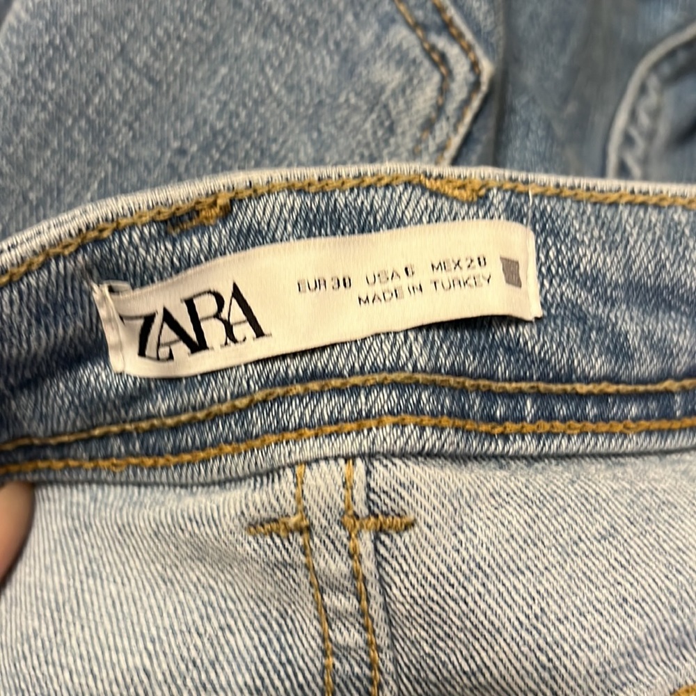 Zara Jeans - Picture 2 of 3